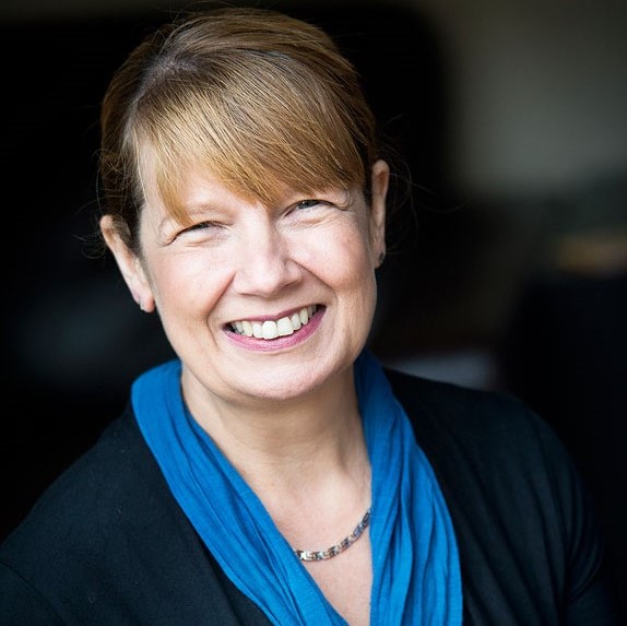 Carolyn-Murray-headshot